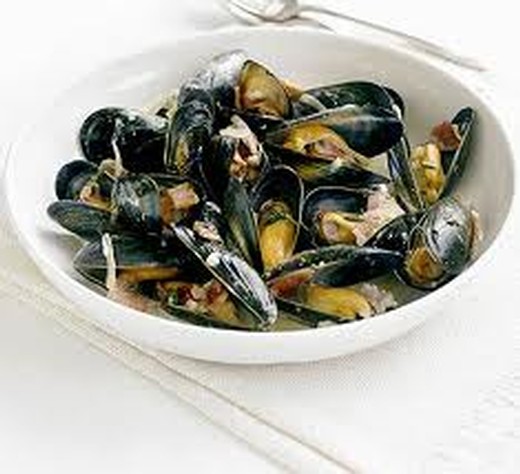 Steamed Mussels with Rouille